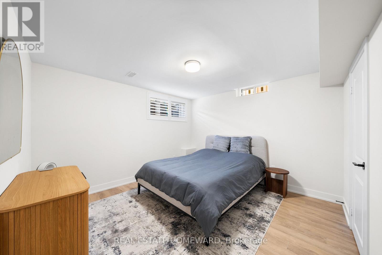 












1344 GULL CROSSING

,
Pickering (Bay Ridges),




Ontario
L1W0B7

