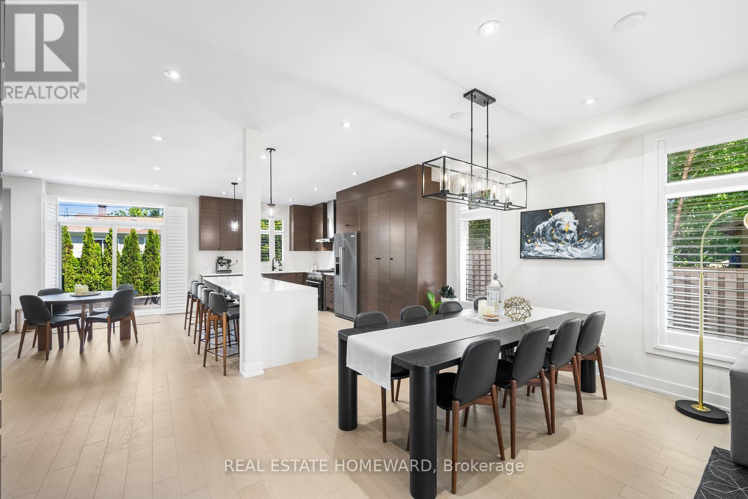 












1344 GULL CROSSING

,
Pickering (Bay Ridges),




Ontario
L1W0B7

