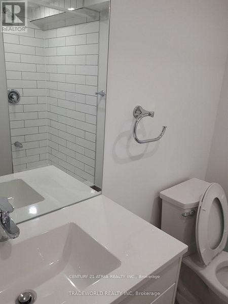 












BSMT #2 - 1118 WARDEN AVENUE

,
Toronto (Wexford-Maryvale),




Ontario
M1R2P7

