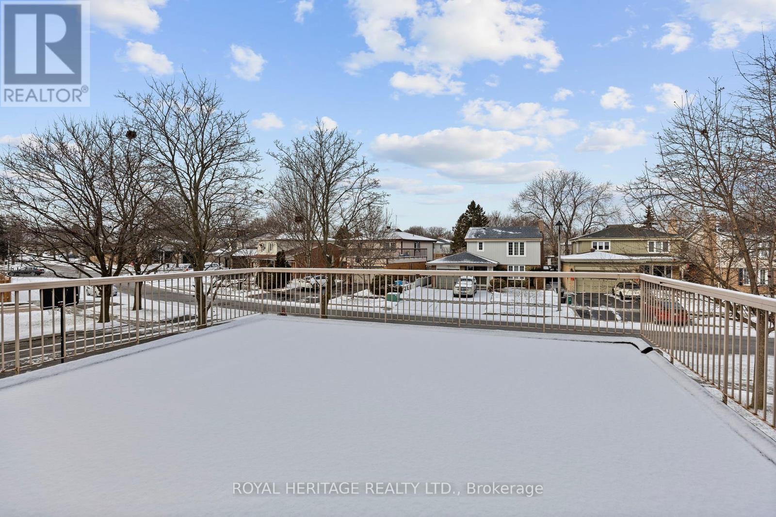 












1755 STORRINGTON STREET

,
Pickering (Liverpool),




Ontario
L1V2X2

