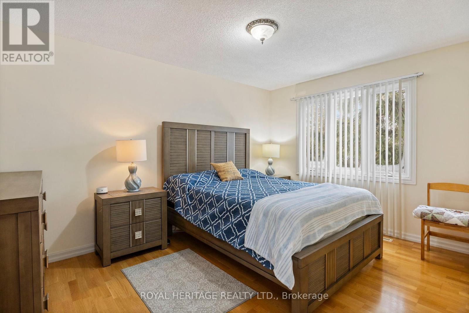 












1755 STORRINGTON STREET

,
Pickering (Liverpool),




Ontario
L1V2X2

