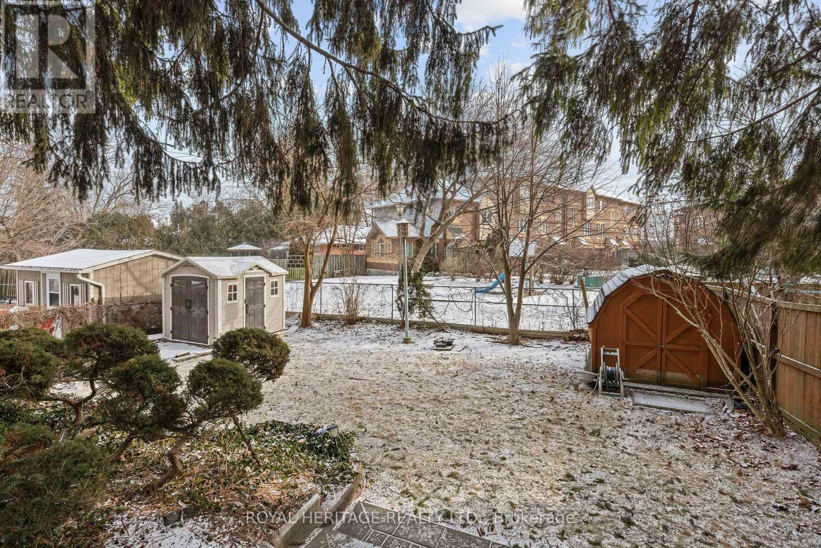 












1755 STORRINGTON STREET

,
Pickering (Liverpool),




Ontario
L1V2X2

