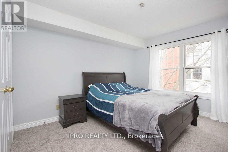 












D-17 - 1663 NASH ROAD

,
Clarington (Courtice),




Ontario
L1E1S8

