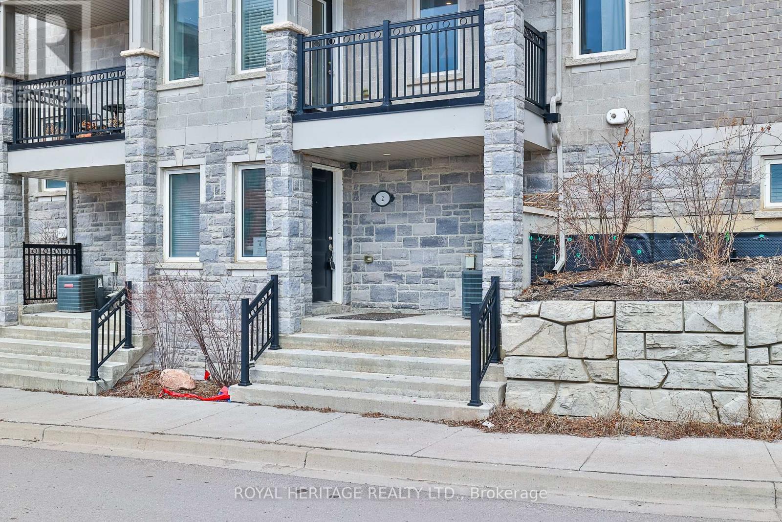 












2 DUNSLEY WAY

,
Whitby (Pringle Creek),




Ontario
L1N0L5

