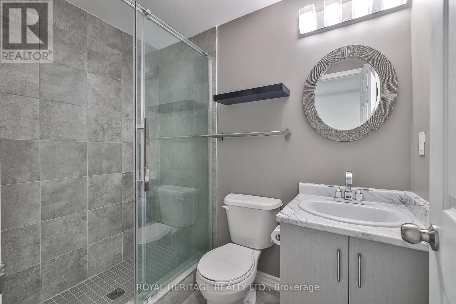 












2 DUNSLEY WAY

,
Whitby (Pringle Creek),




Ontario
L1N0L5

