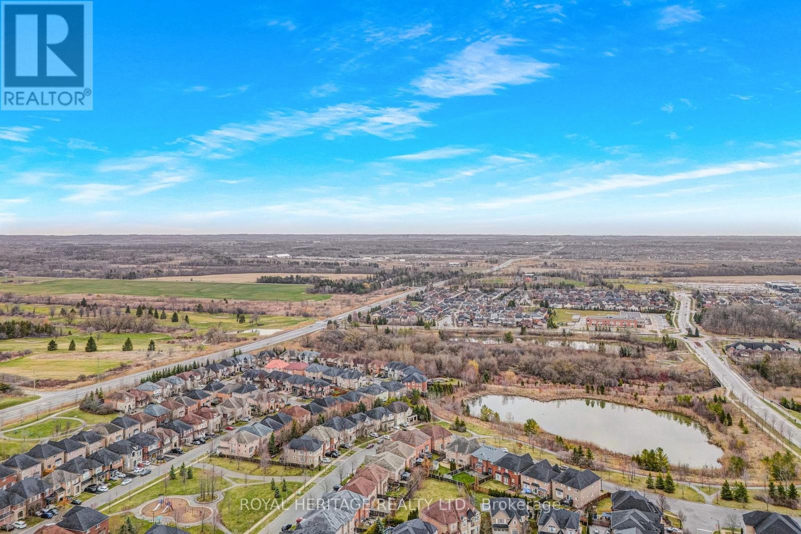 












6 EYREGLEN COURT

,
Ajax (Northeast Ajax),




Ontario
L1Z0C1

