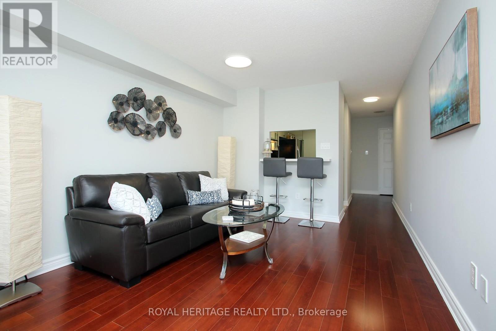 












505 - 3231 EGLINTON AVENUE E

,
Toronto (Scarborough Village),




Ontario
M1J3N5

