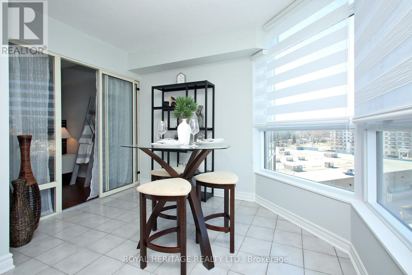 












505 - 3231 EGLINTON AVENUE E

,
Toronto (Scarborough Village),




Ontario
M1J3N5

