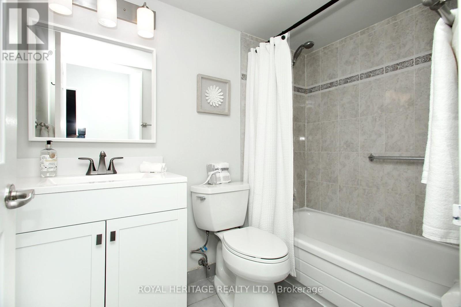 












505 - 3231 EGLINTON AVENUE E

,
Toronto (Scarborough Village),




Ontario
M1J3N5

