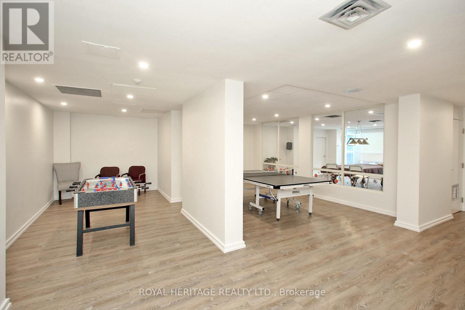 












505 - 3231 EGLINTON AVENUE E

,
Toronto (Scarborough Village),




Ontario
M1J3N5

