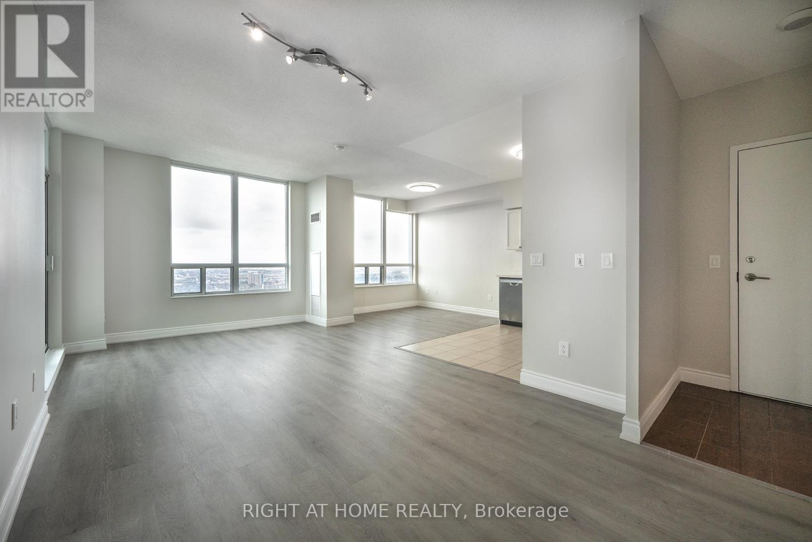 












3706 - 50 BRIAN HARRISON WAY

,
Toronto (Bendale),




Ontario
M1P5J4

