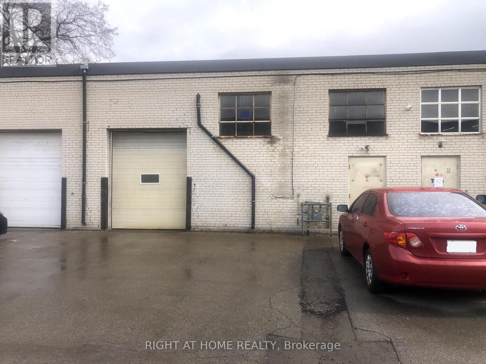 












39 ESTATE DRIVE

,
Toronto (Woburn),




Ontario
M1H2Z2

