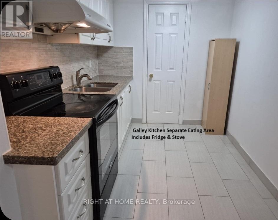 












LOWER UNIT - 141 BIRKDALE ROAD

,
Toronto (Bendale),




Ontario
M1P3R7

