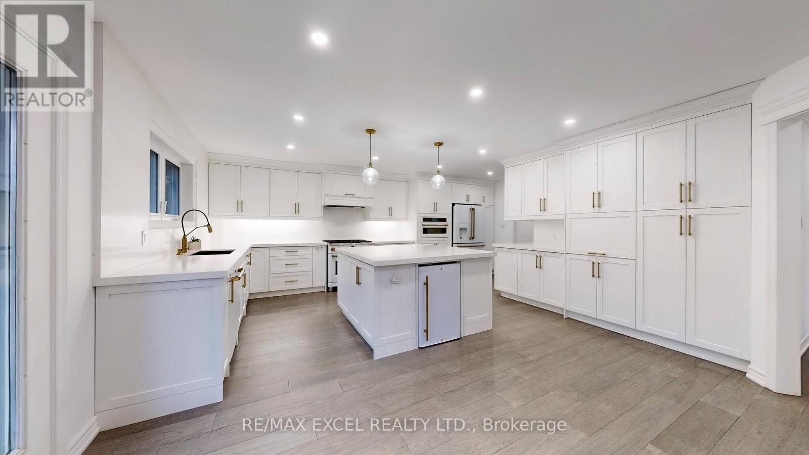 












143 SAMAC TRAIL

,
Oshawa (Samac),




Ontario
L1G7V9

