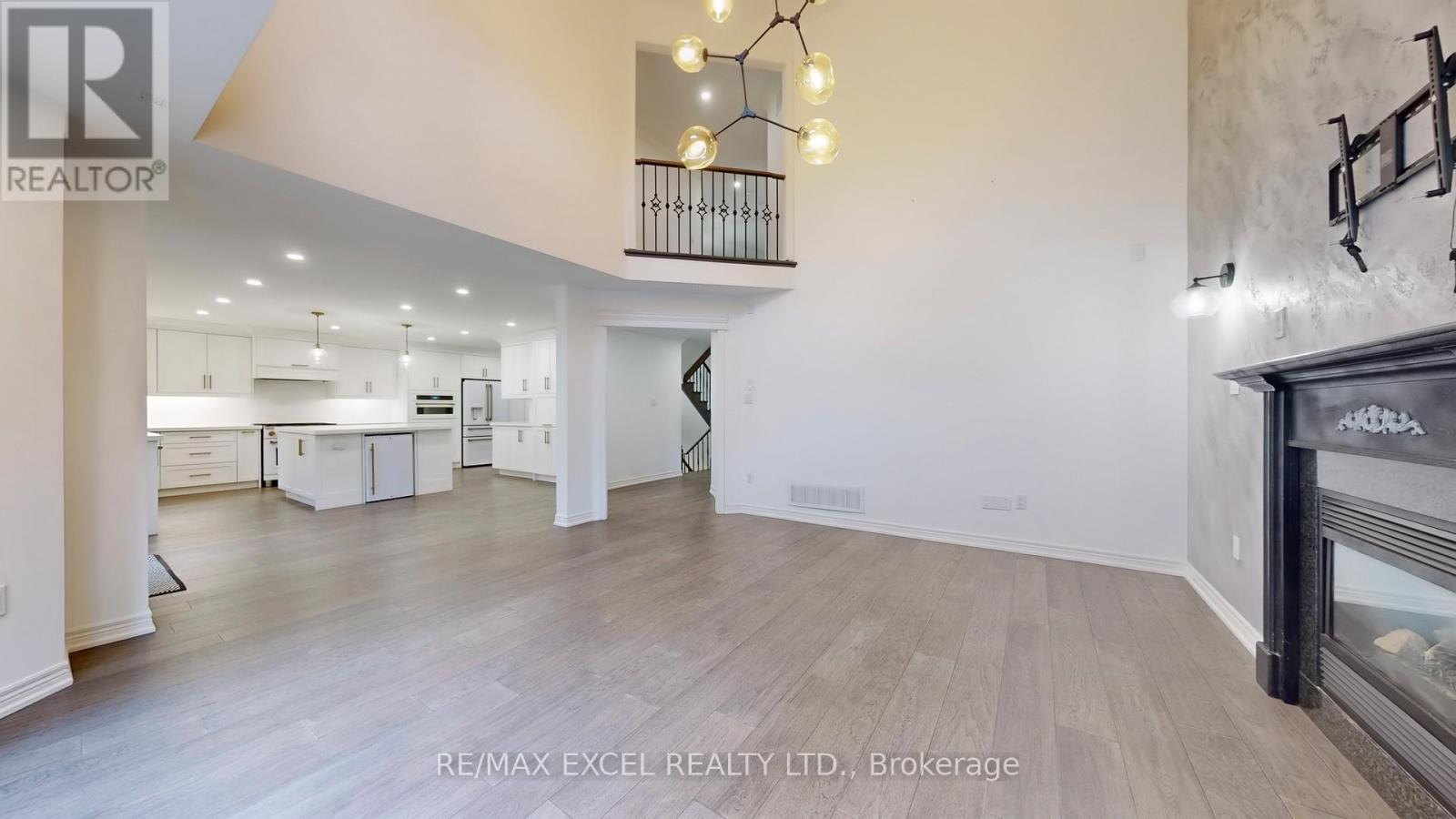 












143 SAMAC TRAIL

,
Oshawa (Samac),




Ontario
L1G7V9

