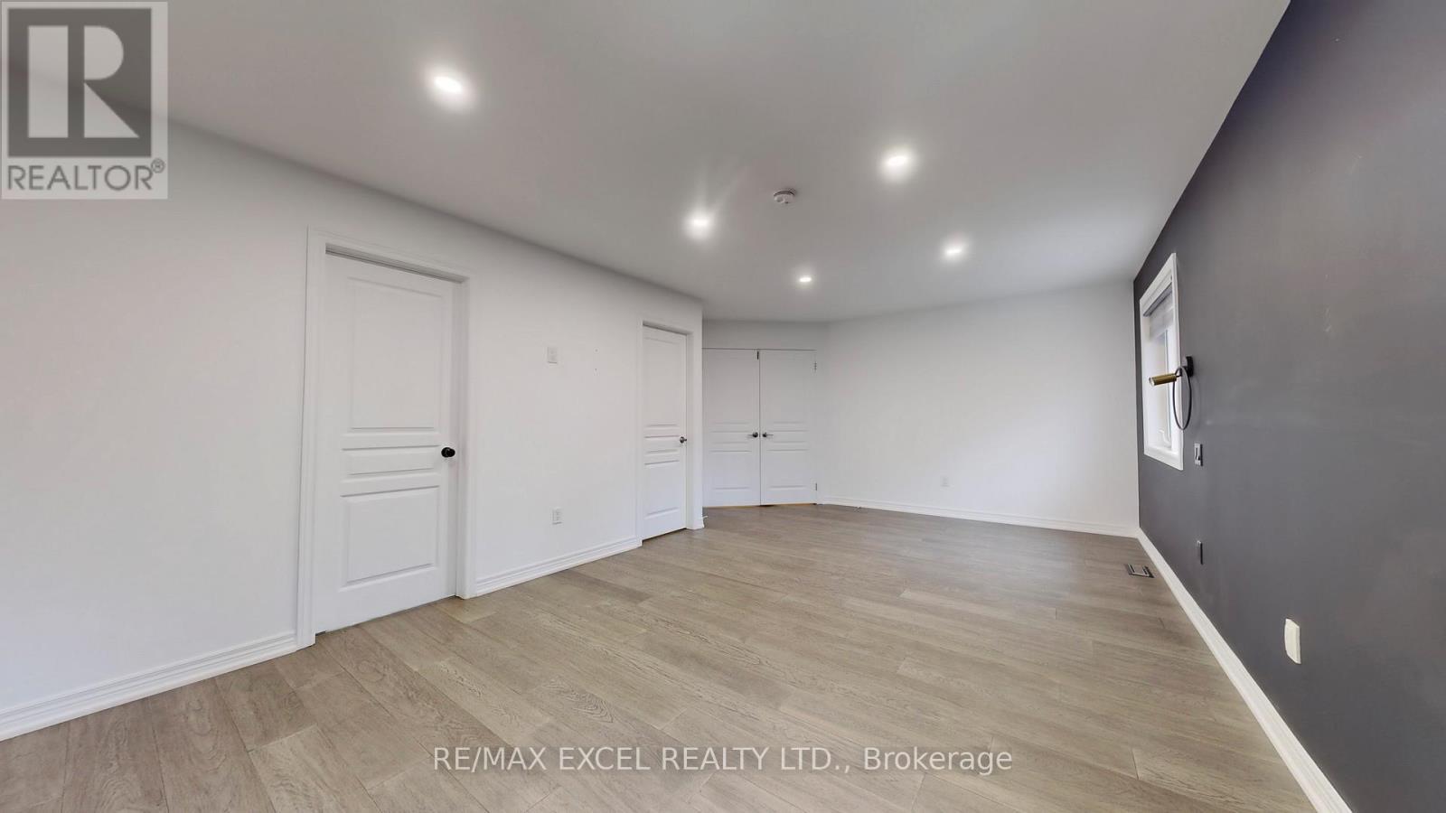 












143 SAMAC TRAIL

,
Oshawa (Samac),




Ontario
L1G7V9

