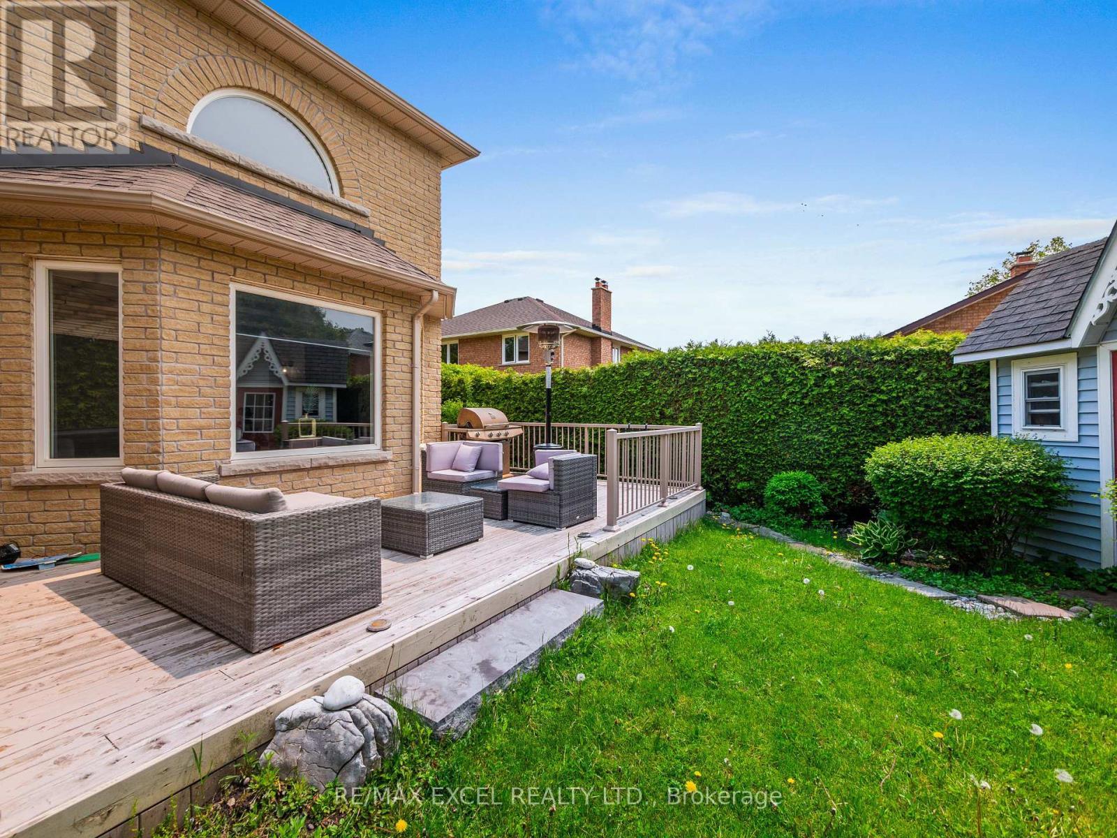 












143 SAMAC TRAIL

,
Oshawa (Samac),




Ontario
L1G7V9

