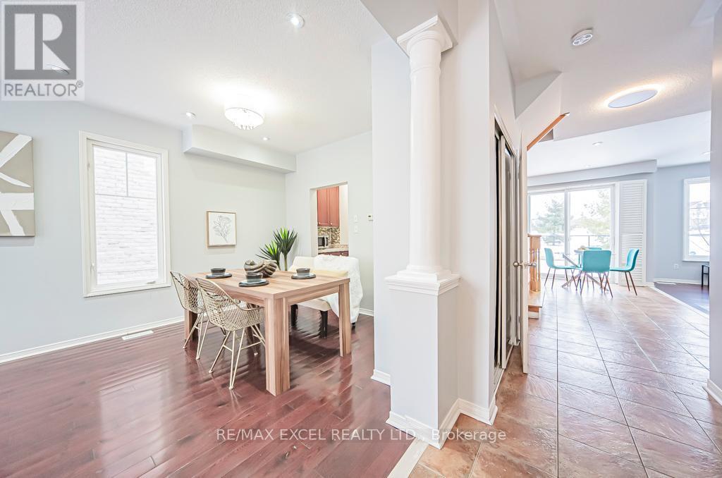 












3 HEADON AVENUE

,
Ajax (Central East),




Ontario
L1Z1R4

