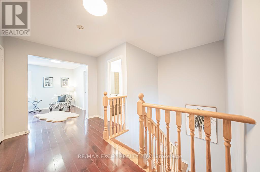












3 HEADON AVENUE

,
Ajax (Central East),




Ontario
L1Z1R4

