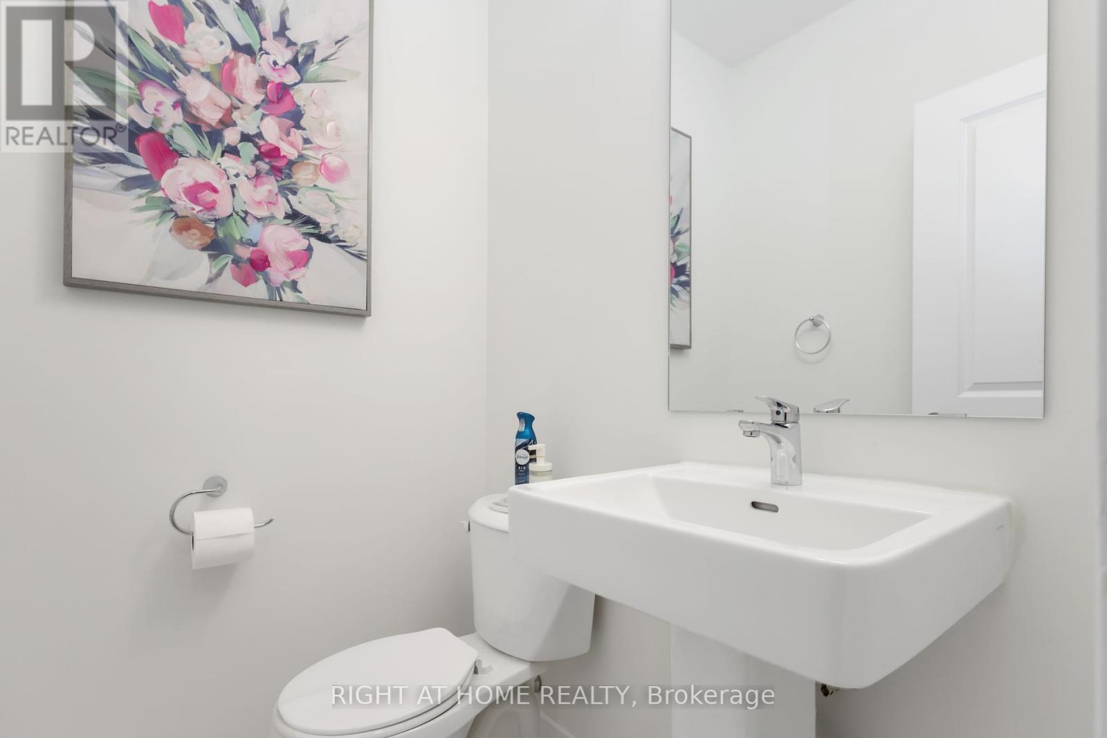 












1557 MIDLAND AVENUE

,
Toronto (Bendale),




Ontario
M1P0G3

