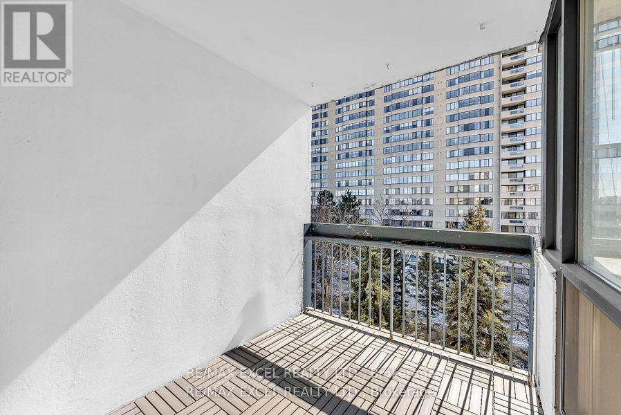 












603 - 2500 BRIDLETOWNE CIRCLE S

,
Toronto (L'Amoreaux),




Ontario
M1W2V6

