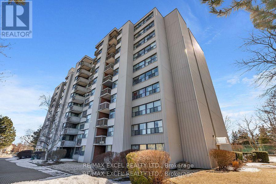 












603 - 2500 BRIDLETOWNE CIRCLE S

,
Toronto (L'Amoreaux),




Ontario
M1W2V6

