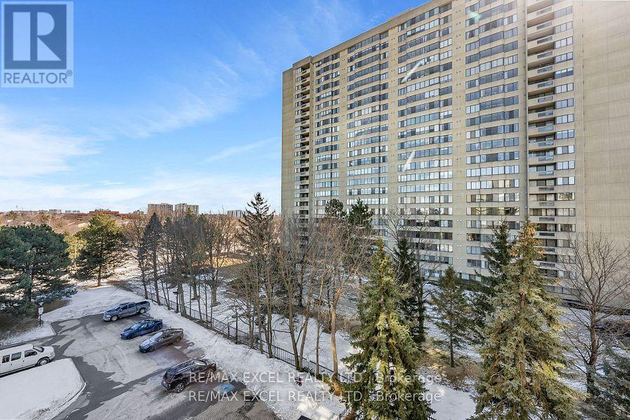 












603 - 2500 BRIDLETOWNE CIRCLE S

,
Toronto (L'Amoreaux),




Ontario
M1W2V6

