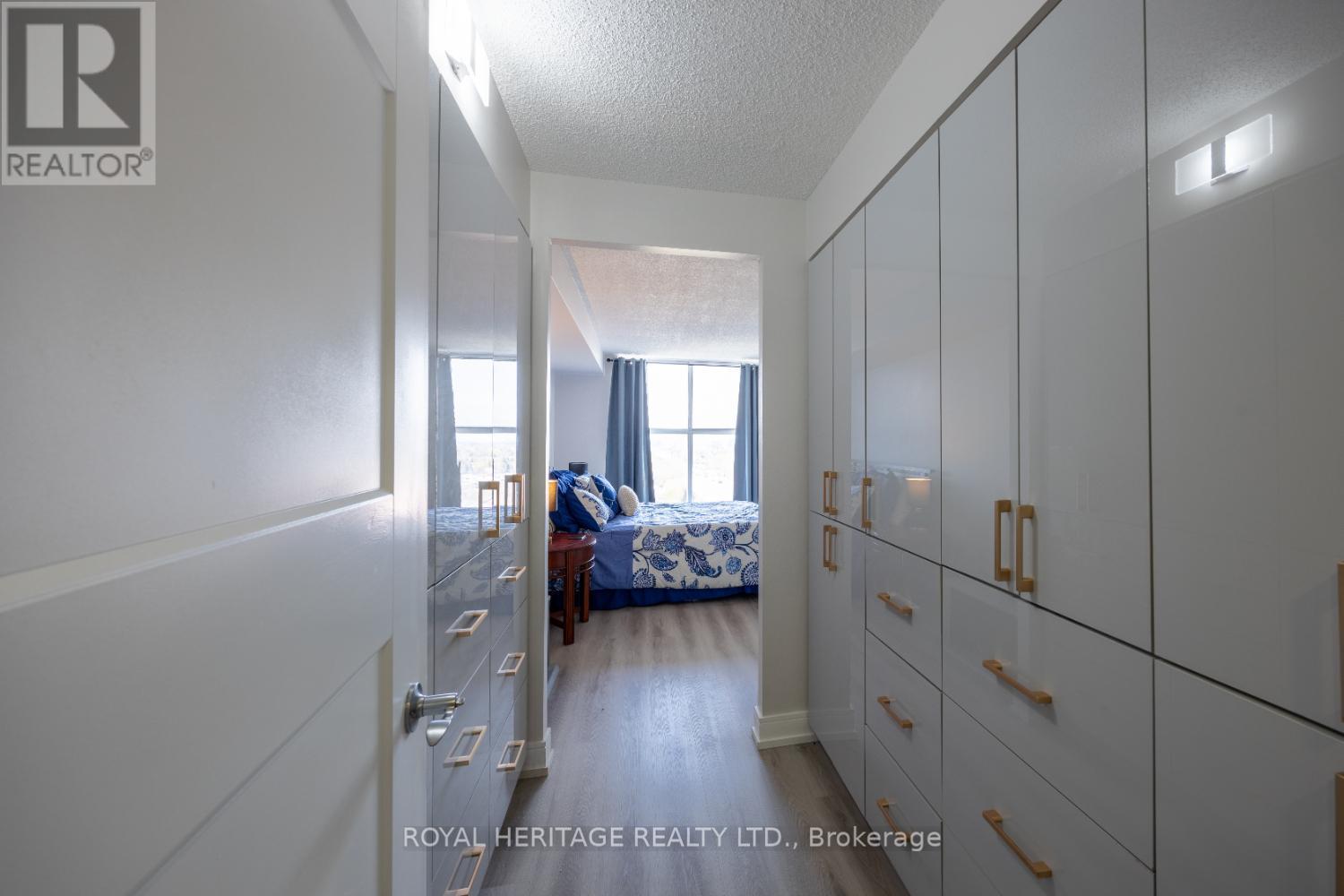 












1003 - 90 DALE AVENUE

,
Toronto (Guildwood),




Ontario
M1J3N4

