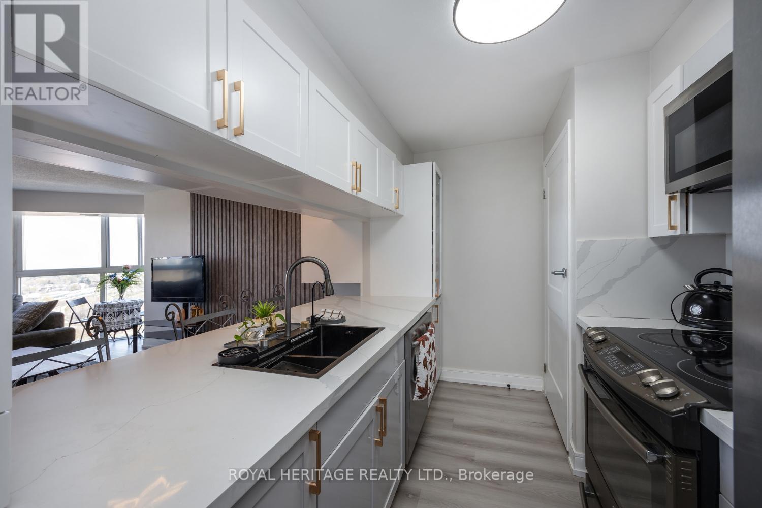 












1003 - 90 DALE AVENUE

,
Toronto (Guildwood),




Ontario
M1J3N4

