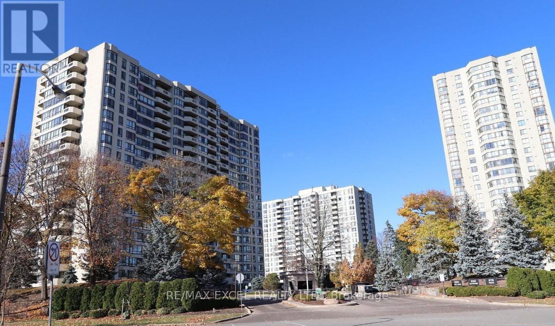 












203 - 275 BAMBURGH CIRCLE

,
Toronto (Steeles),




Ontario
M1W3X4

