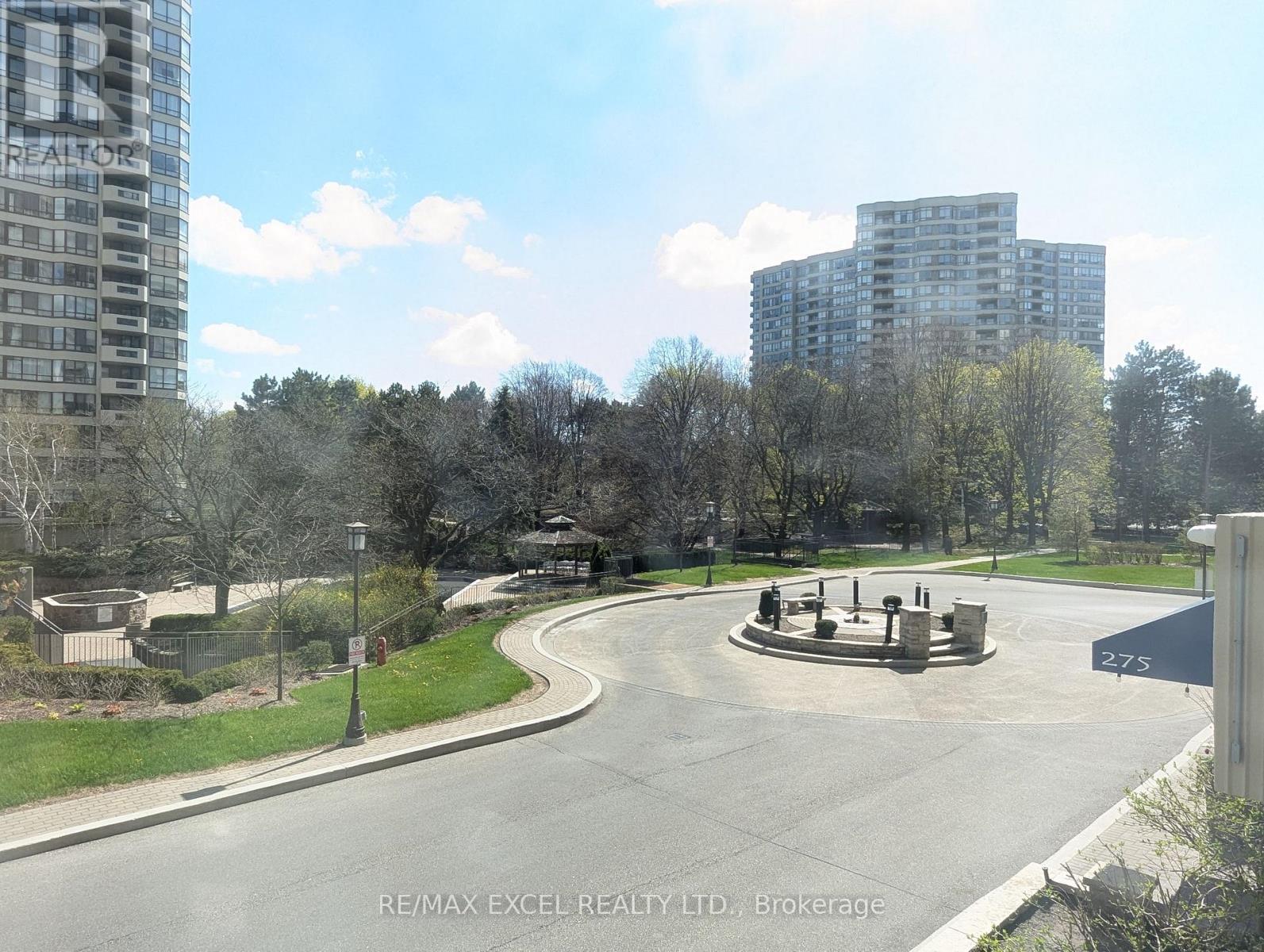 












203 - 275 BAMBURGH CIRCLE

,
Toronto (Steeles),




Ontario
M1W3X4


