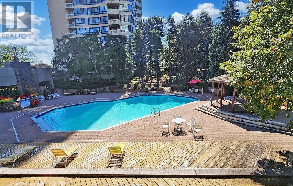 












203 - 275 BAMBURGH CIRCLE

,
Toronto (Steeles),




Ontario
M1W3X4

