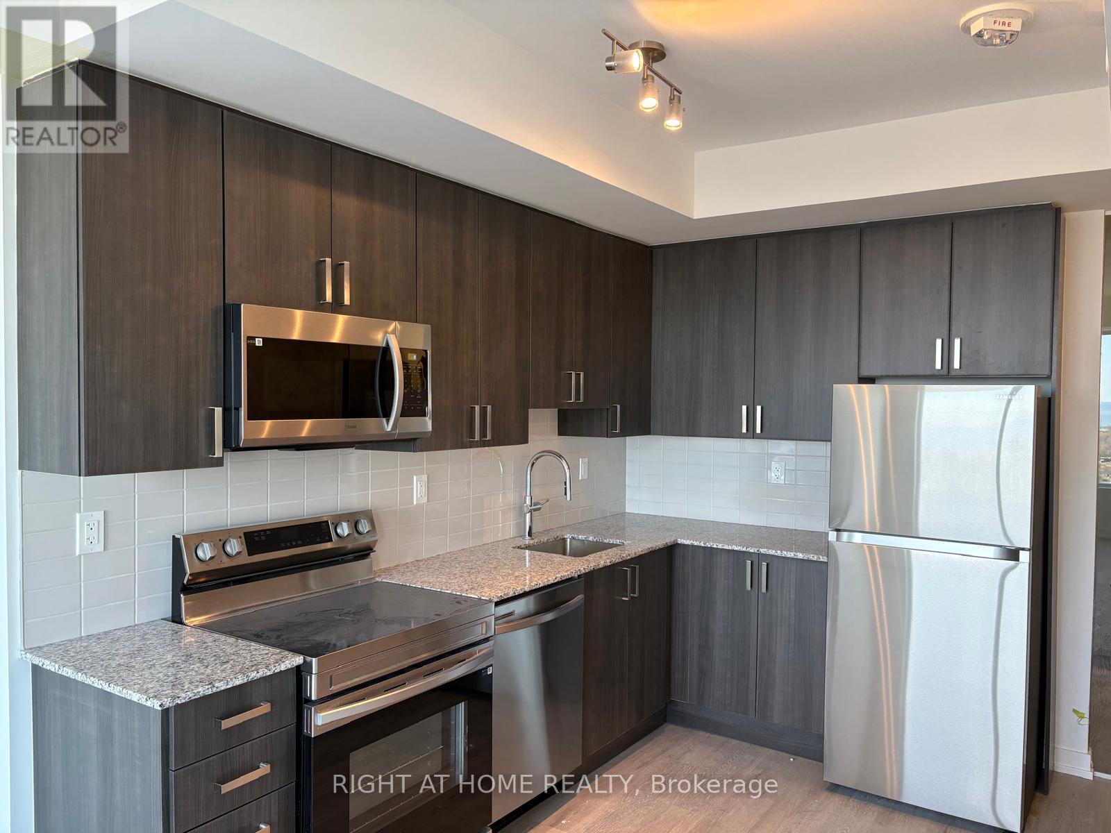 












2803 - 1435 CELEBRATION DRIVE

,
Pickering (Bay Ridges),




Ontario
L1W0C3


