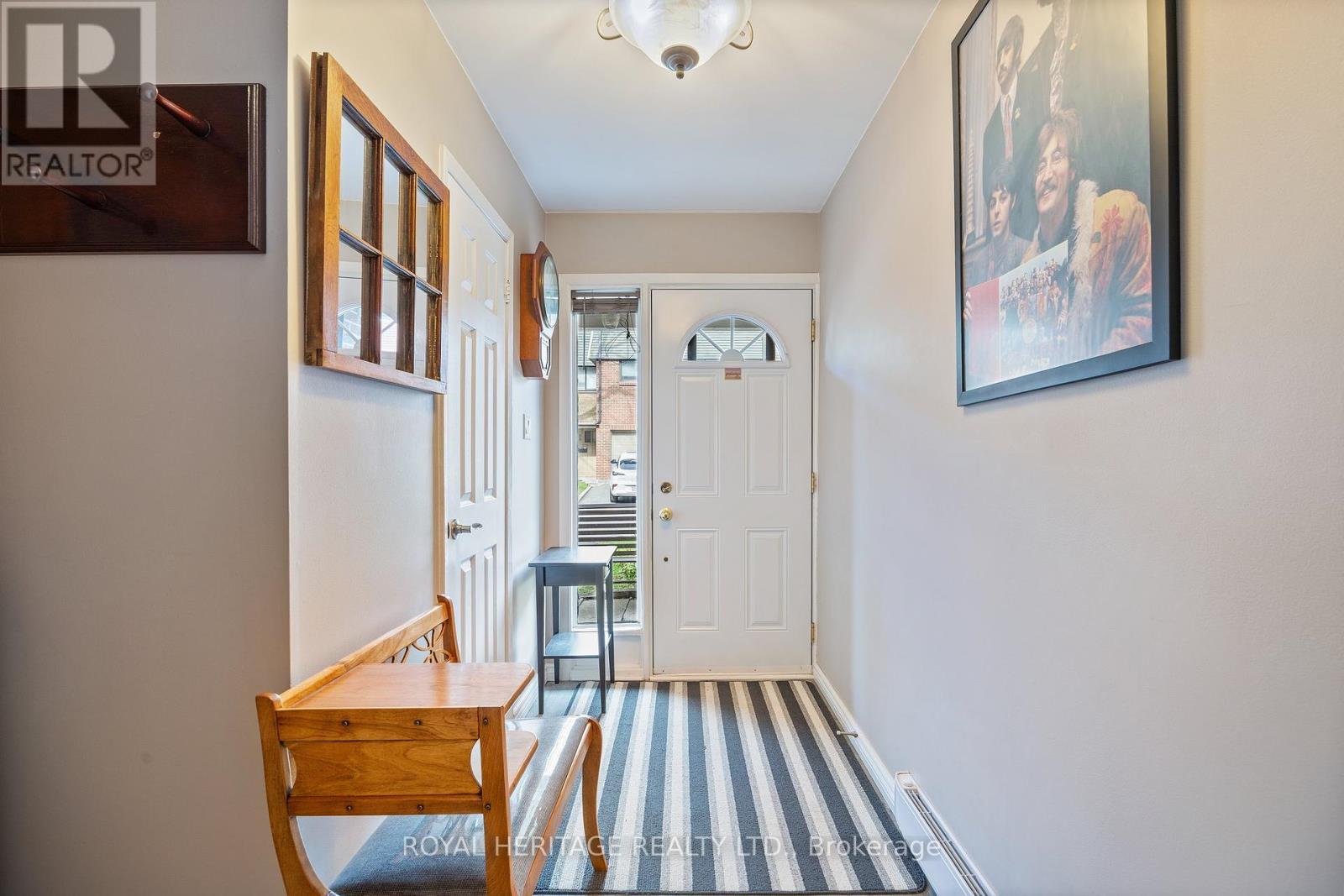 












44 - 1310 FIELDLIGHT BOULEVARD

,
Pickering (Liverpool),




Ontario
L1V2Y8

