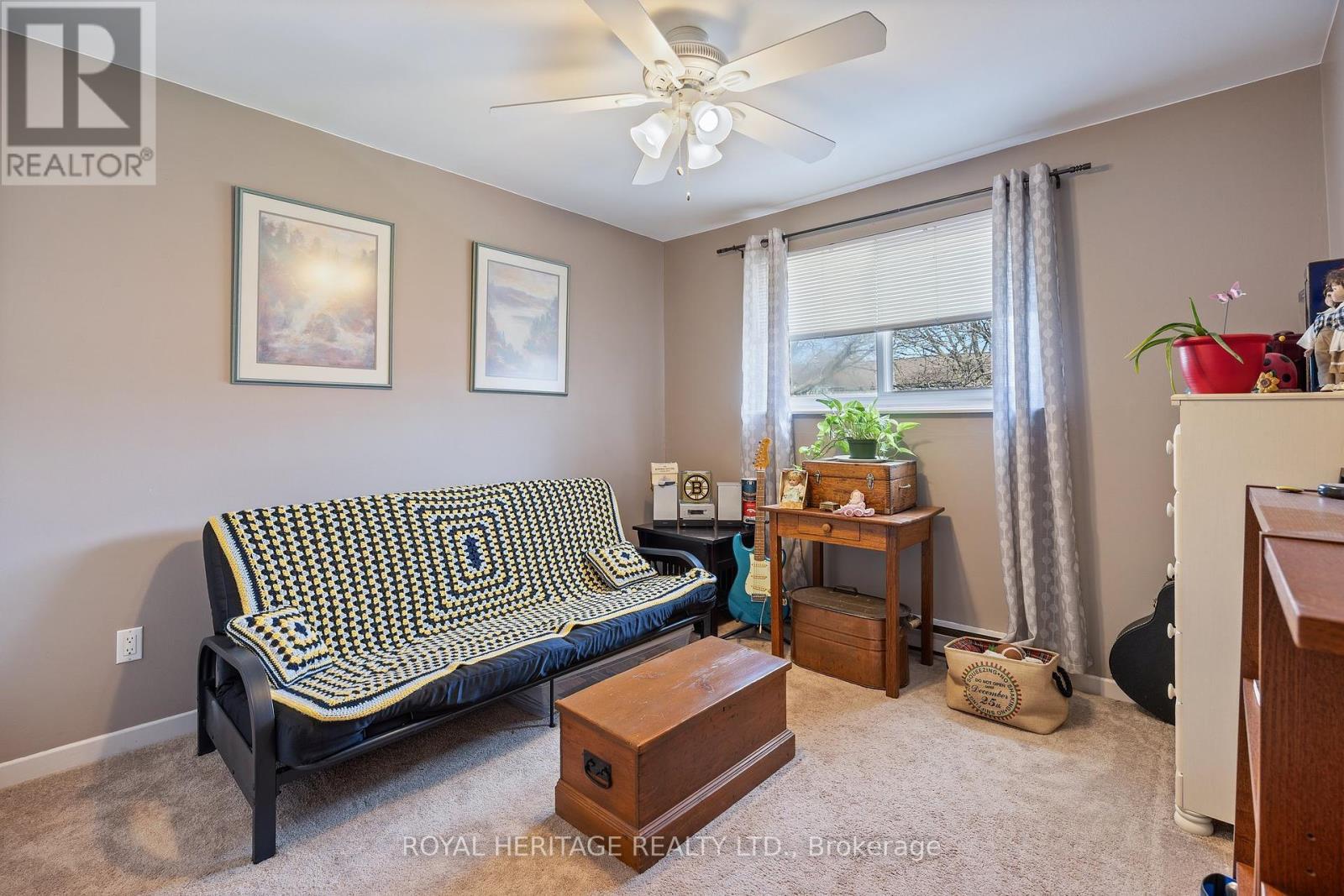 












44 - 1310 FIELDLIGHT BOULEVARD

,
Pickering (Liverpool),




Ontario
L1V2Y8

