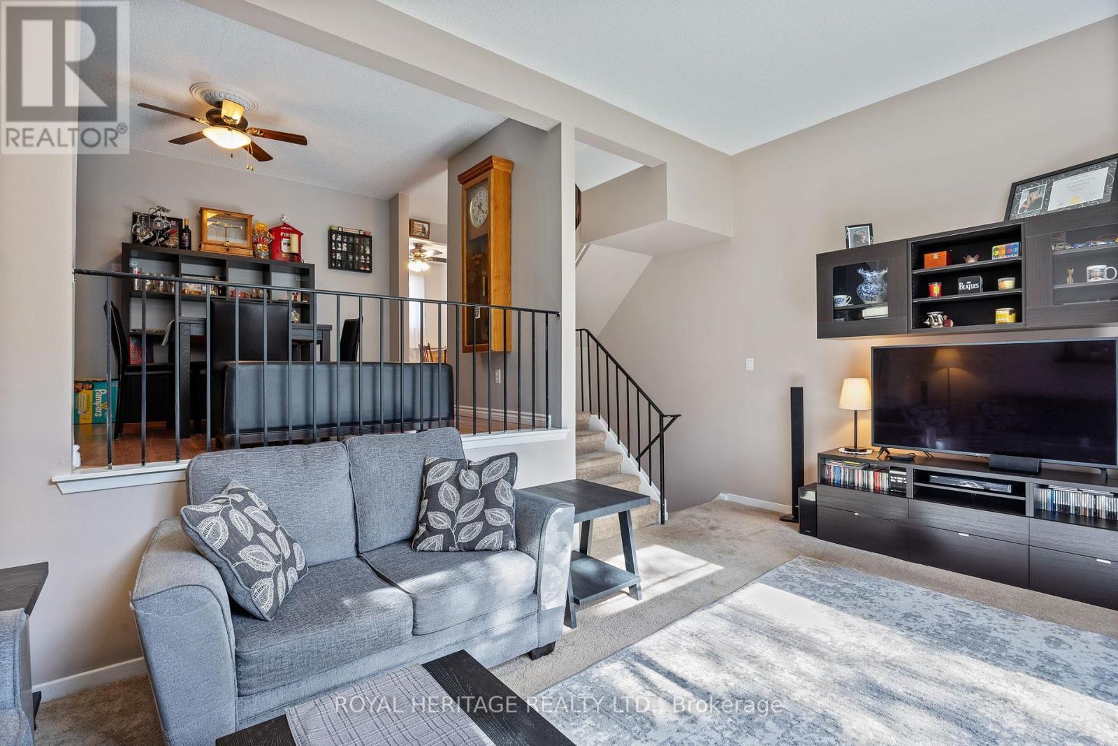 












44 - 1310 FIELDLIGHT BOULEVARD

,
Pickering (Liverpool),




Ontario
L1V2Y8

