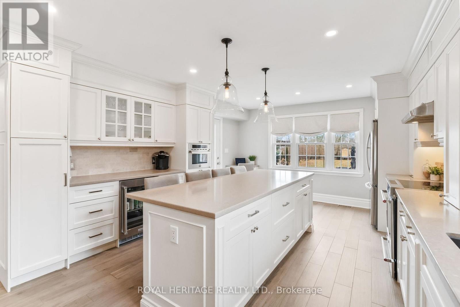 












5016 BARBER STREET E

,
Pickering,




Ontario
L1Y1B4


