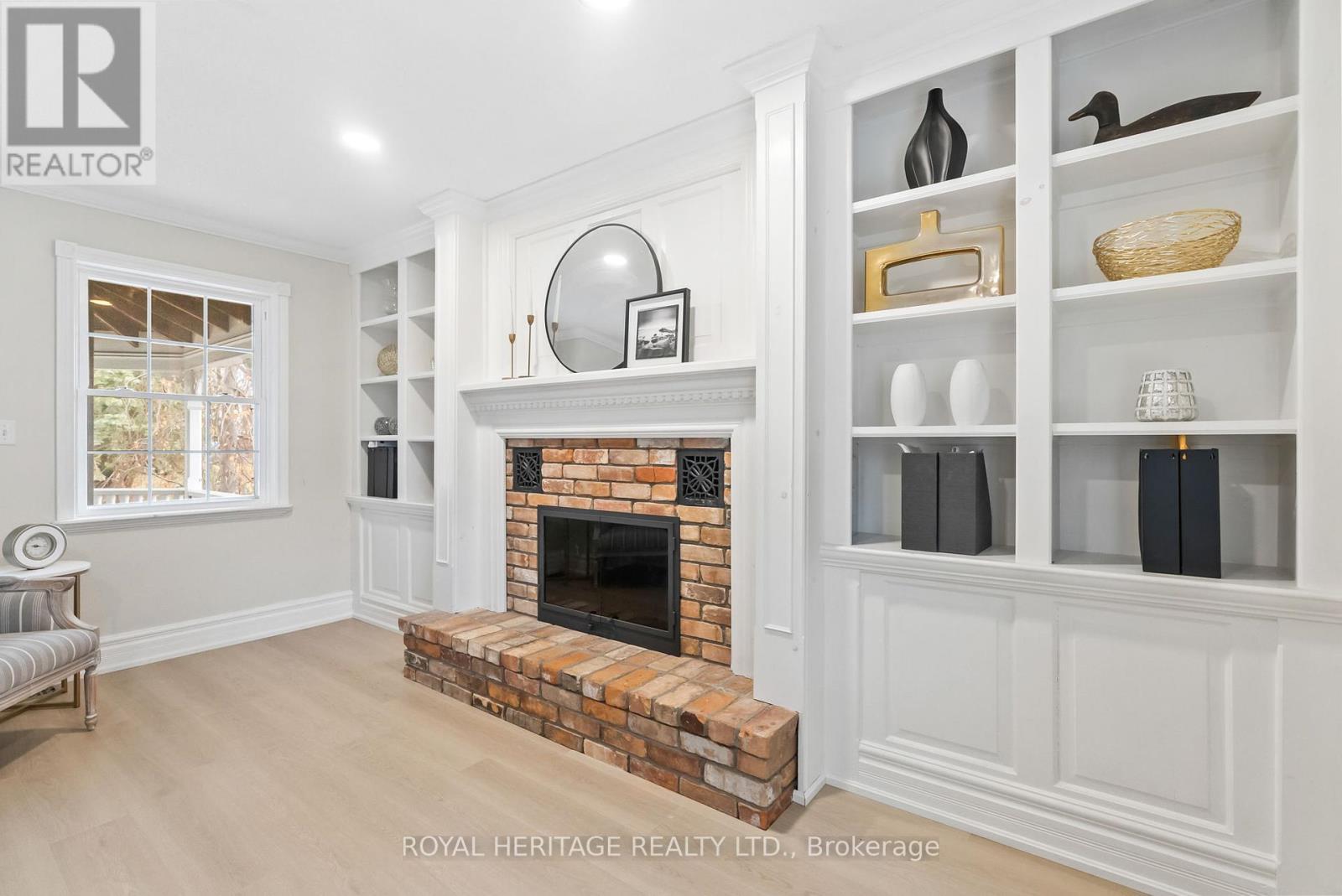 












5016 BARBER STREET E

,
Pickering,




Ontario
L1Y1B4

