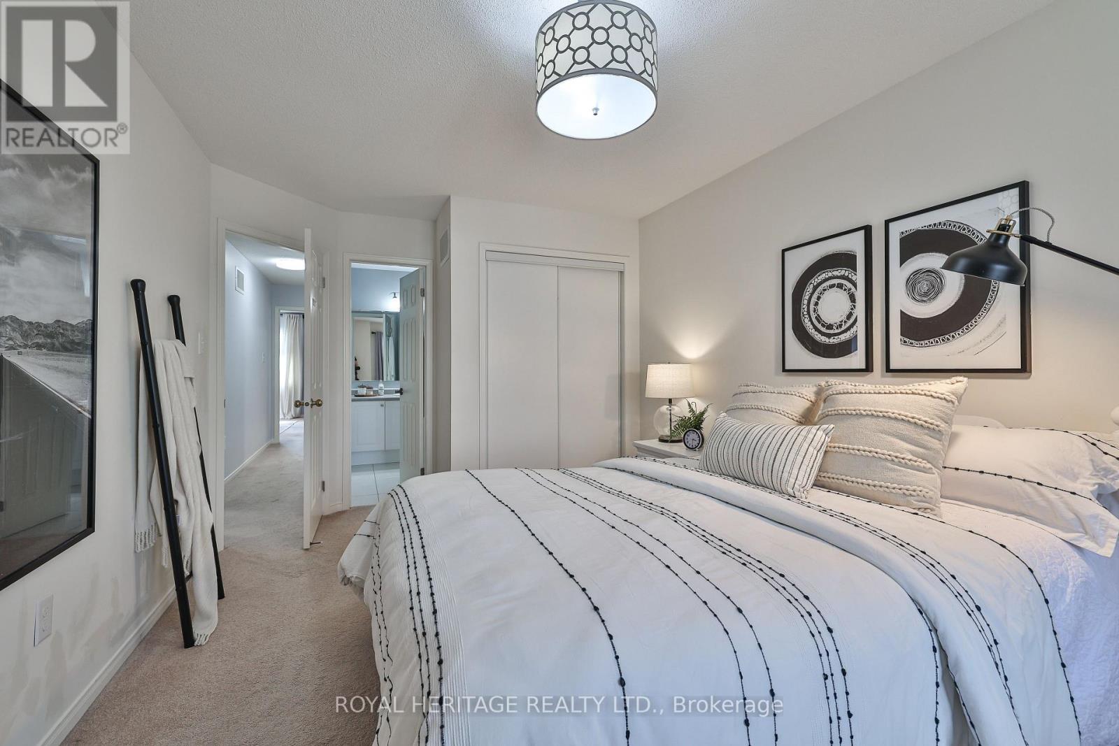 












28 CHASTON ROAD

,
Ajax (Central East),




Ontario
L1Z0M6

