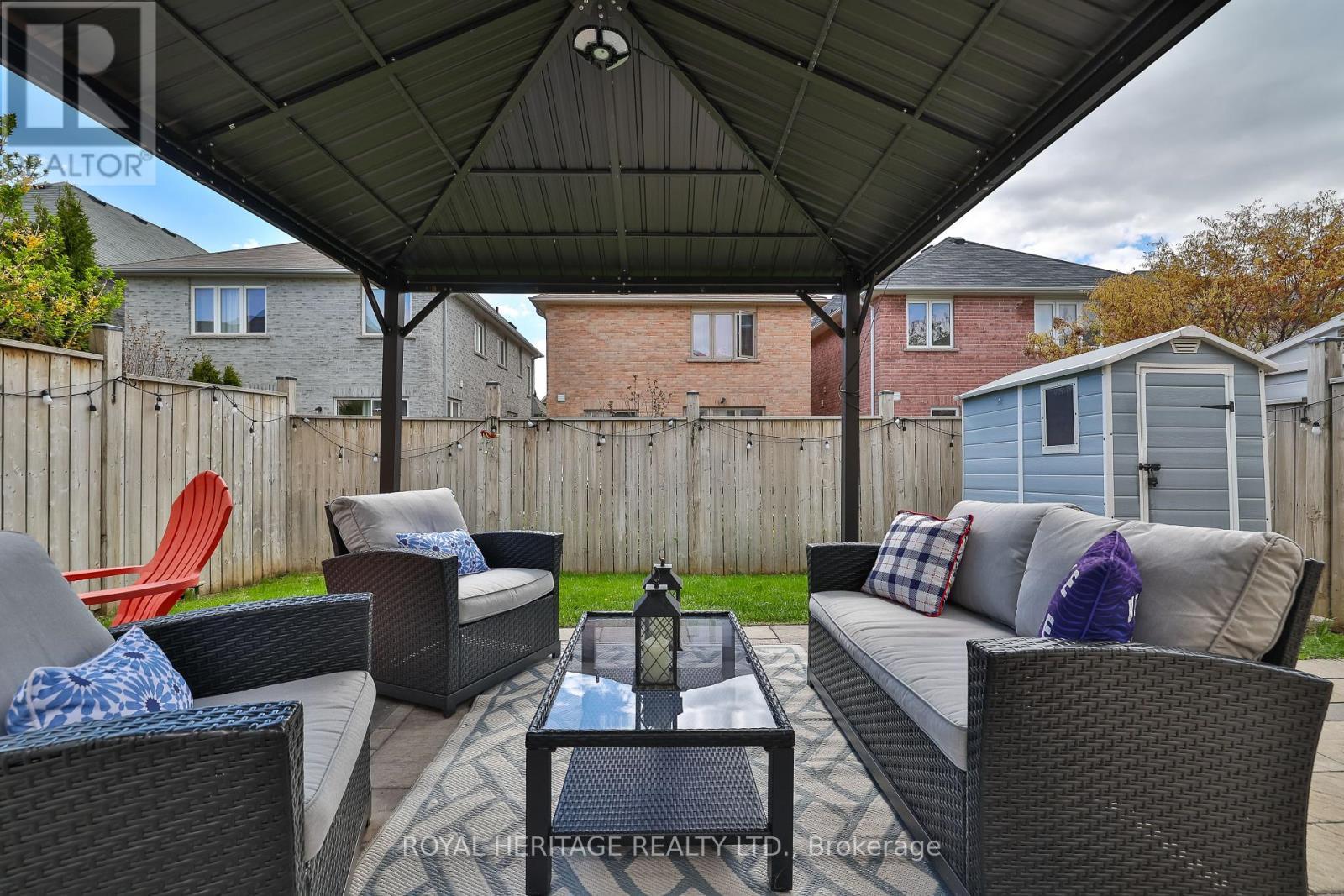 












28 CHASTON ROAD

,
Ajax (Central East),




Ontario
L1Z0M6


