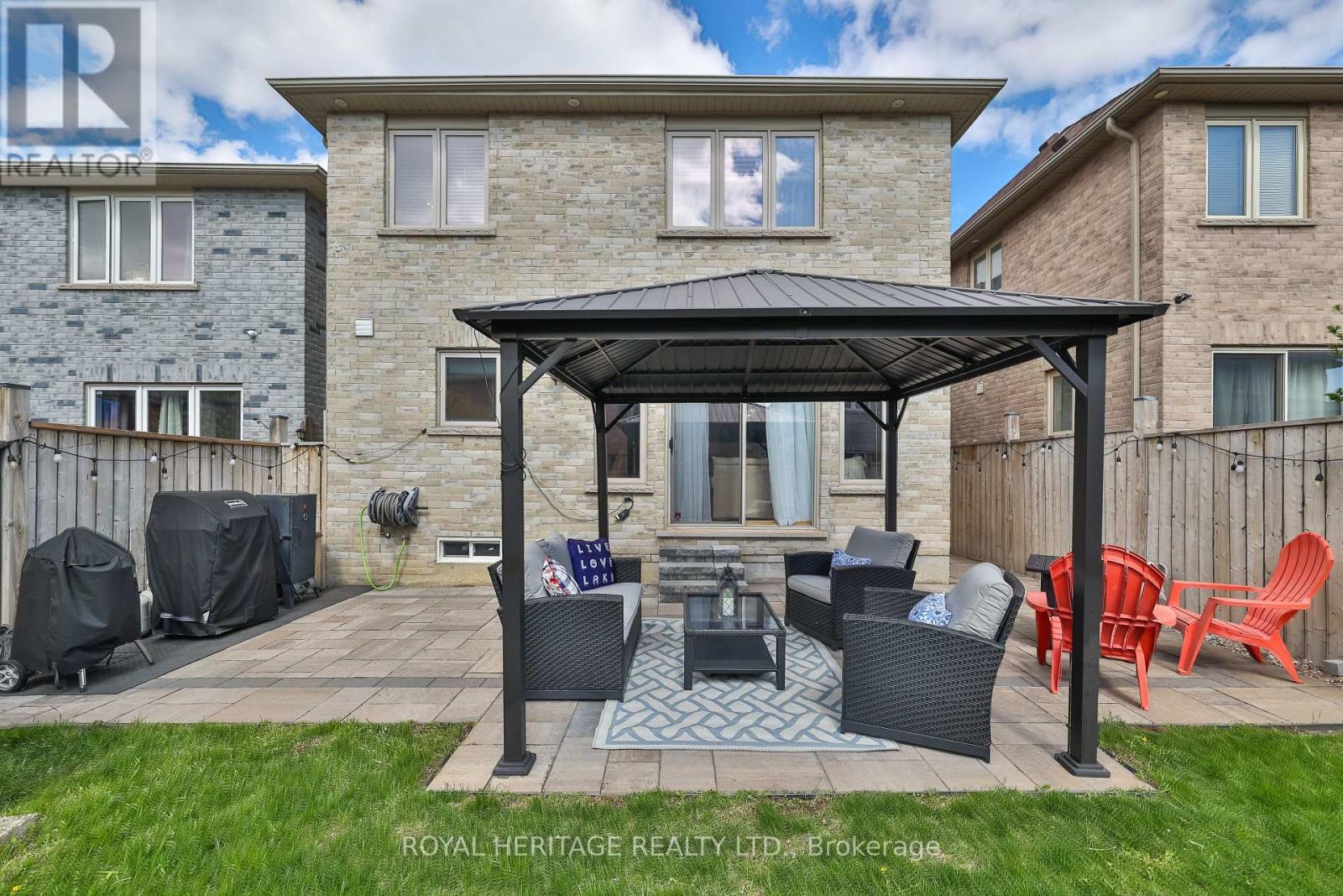 












28 CHASTON ROAD

,
Ajax (Central East),




Ontario
L1Z0M6

