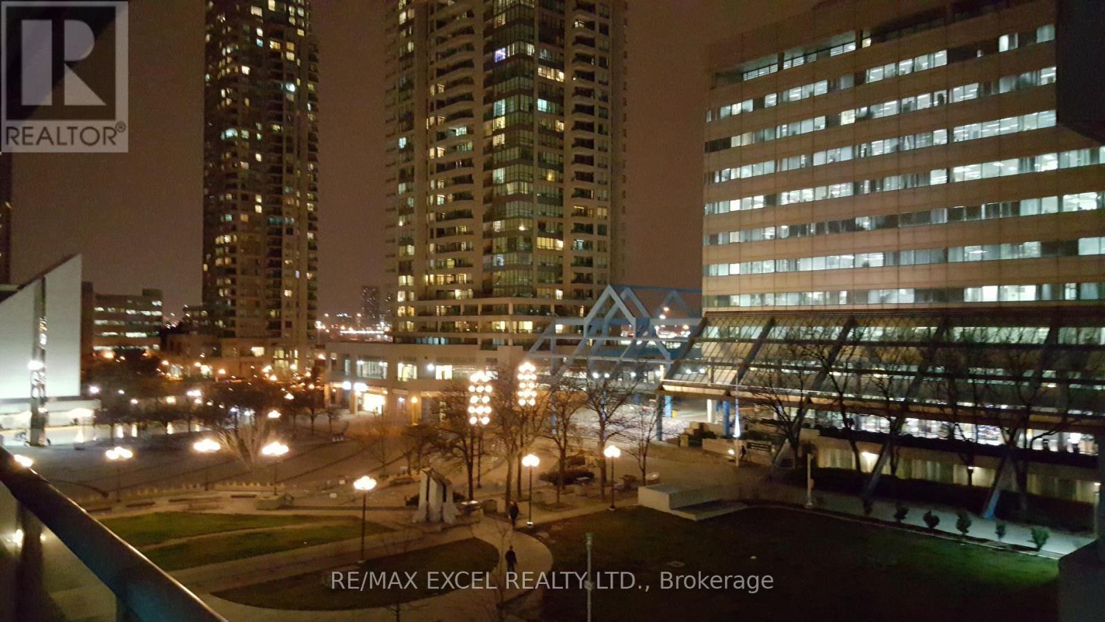 












403 - 60 TOWN CENTRE COURT

,
Toronto (Bendale),




Ontario
M1P0B1

