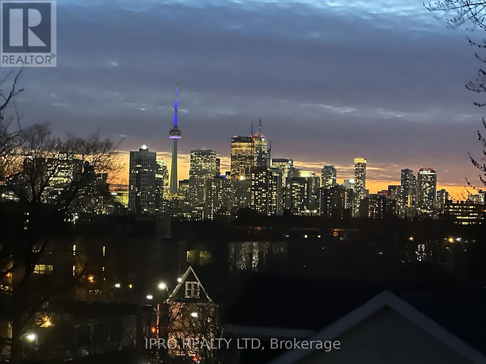 












84 BOULTBEE AVENUE

,
Toronto (Blake-Jones),




Ontario
M4J1B3

