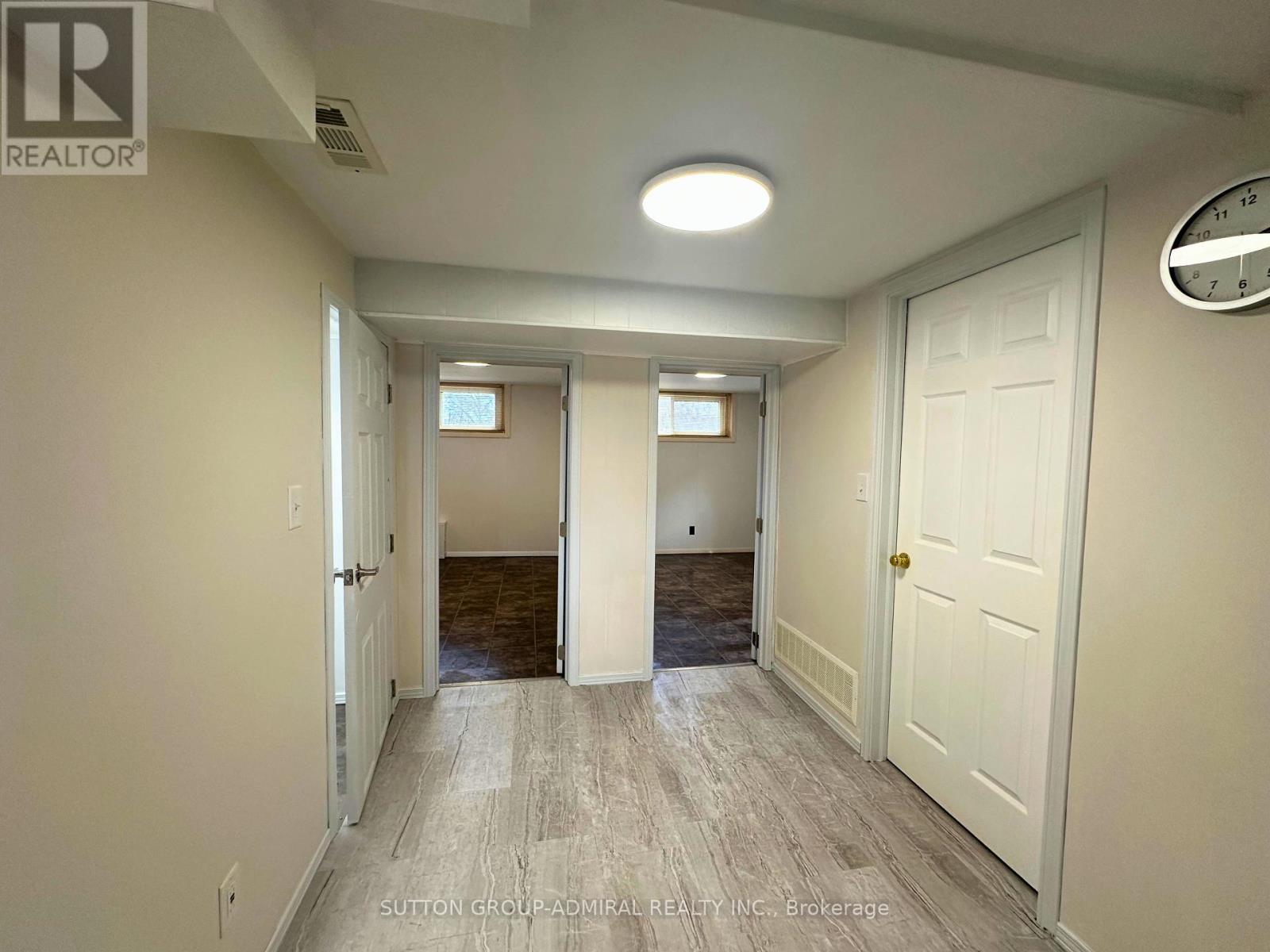












494 OSHAWA BOULEVARD

,
Oshawa (O'Neill),




Ontario
L1G5T5

