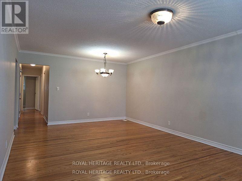 












1355 POPRAD AVENUE

,
Pickering (Bay Ridges),




Ontario
L1W1L2


