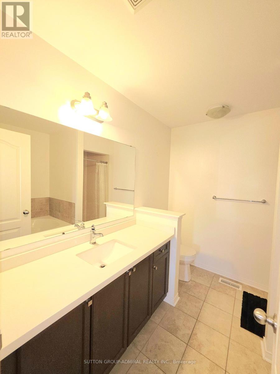 












1113 SCHOOLING DRIVE

,
Oshawa (Taunton),




Ontario
L1H7K5

