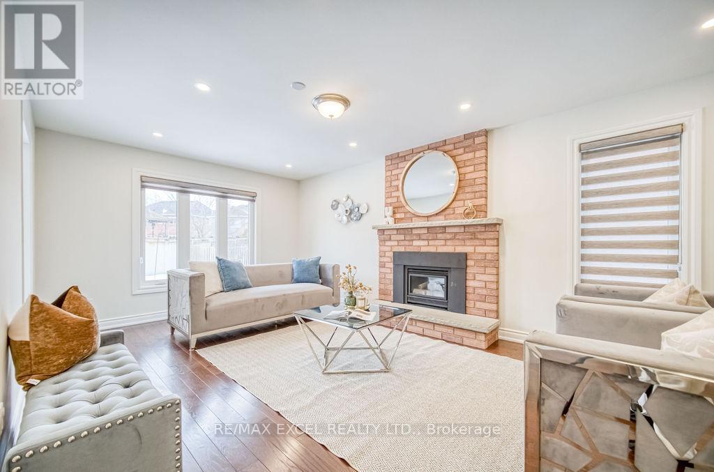 












1619 AMBERLEA ROAD

,
Pickering (Amberlea),




Ontario
L1V5P3


