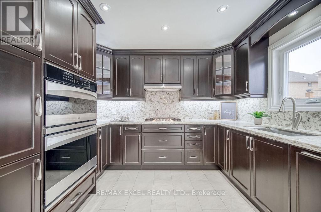












1619 AMBERLEA ROAD

,
Pickering (Amberlea),




Ontario
L1V5P3


