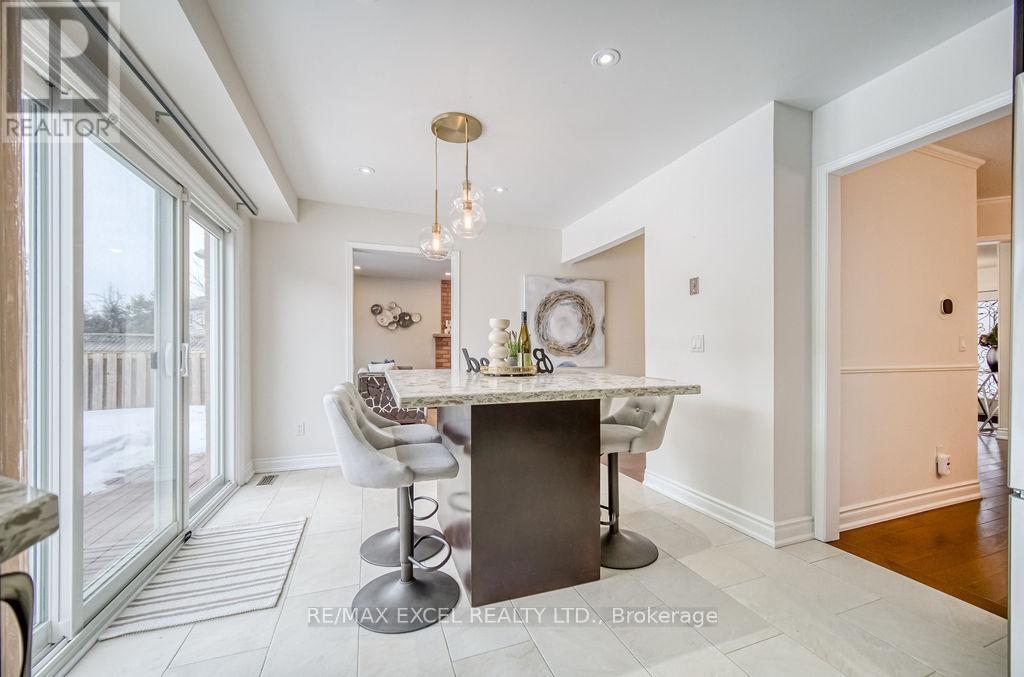 












1619 AMBERLEA ROAD

,
Pickering (Amberlea),




Ontario
L1V5P3

