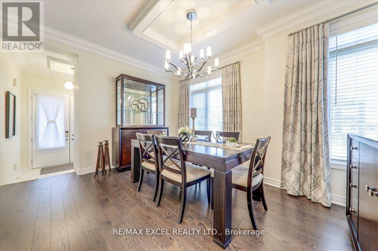 












1063 SKYRIDGE BOULEVARD

,
Pickering,




Ontario
L1X0G5

